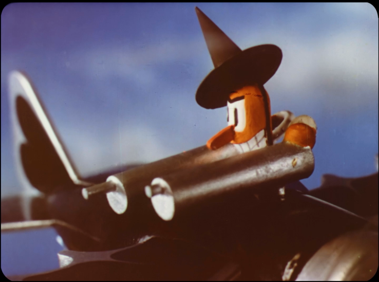 Screenshot from "The Sky Pirates"
